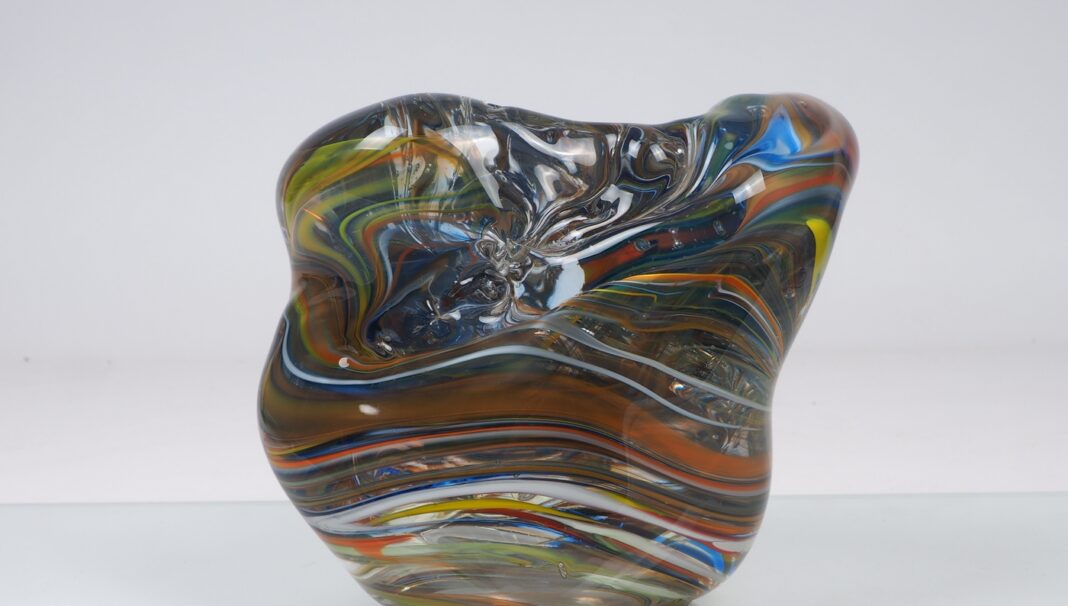 Szklana forma - rzeźba, Andreas Apfelthaler, Austria